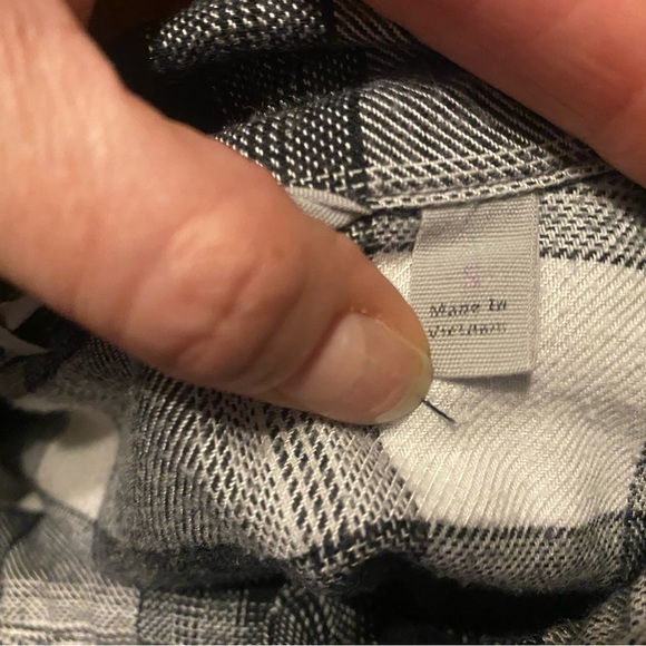 Athleta plaid flannel - Picture 7 of 13